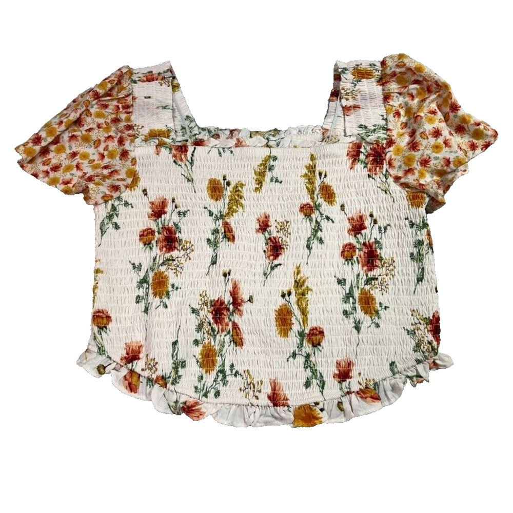 Torrid Top 0 Smocked Floral Crop Short Flutter Sleeves Square Neck Back Smocked